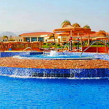 Pickalbartos Golf Beach Resort